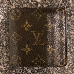 Men’s Authentic Louis Vuitton Wallet